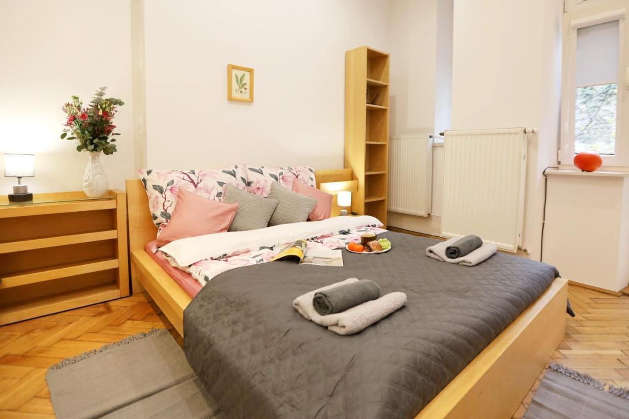 Cozy Place In Краків Екстер'єр фото